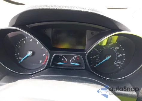 2014 Ford Escape S z USA, uszkodzony, nr VIN 1FMCU0F73EUE45592